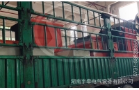 廣西鐵礦客戶采購的5噸湘潭鋰電池電機車裝車發貨